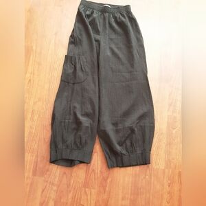 Moonlight Crepe Lantern Hem Black Pants